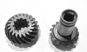 запчасти для бензокос, оригинальные запчасти Huter, Champion, Brait, Carver Челябинск, запасные части для триммеров, бензокосы запчасти в наличии, доставка запчастей Челябинск