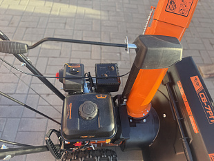 Снегоуборочная машина TT сб-7рп