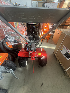 Мотоблок бензиновый с увеличенными колесами МТБ-300 У ЗУБР в Челябинске