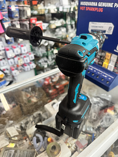 Дрель ледобур на 200 НМ