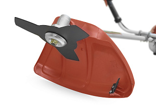 триммеры Парма БТК-043 с наплечным ремнём, Челябинск, удобство работы, цена. бензокосы Парма БТК-043: защитный кожух, инструменты в комплекте, Челябинск. триммеры Парма БТК-043 — полуавтоматическая подача лески, Челябинск, купить.